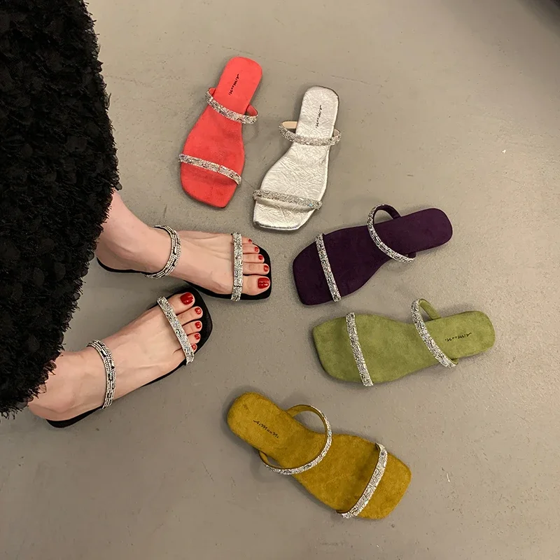 Solid Flock Slippers for Women Shoes Flat Flip Flops Bling Crystal Shine Casual Slides Female Summer Beach Slippers Plus Size