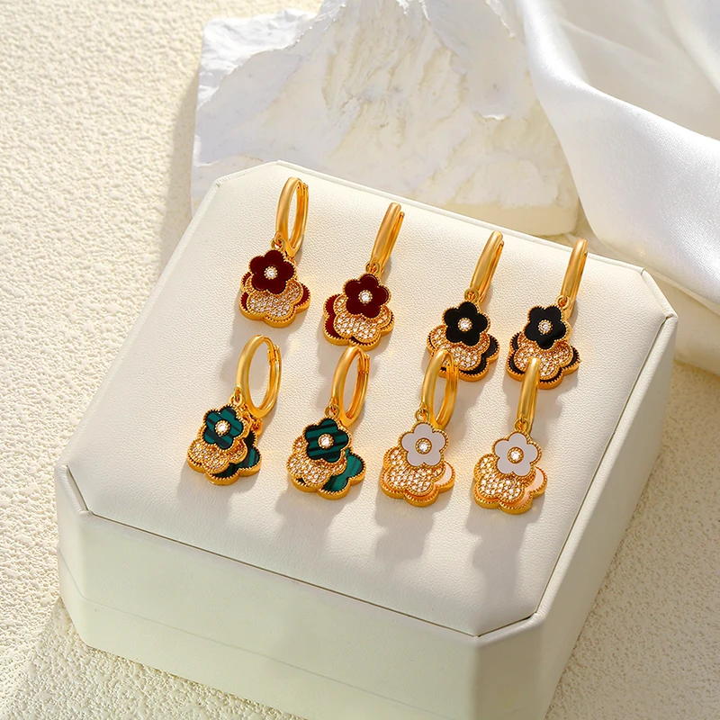 New Trend High Quality Zircon Lucky Five-leaf Flower Huggies Hoop Earrings for Women Girls Fashion Clover Drop Earrings Gifts