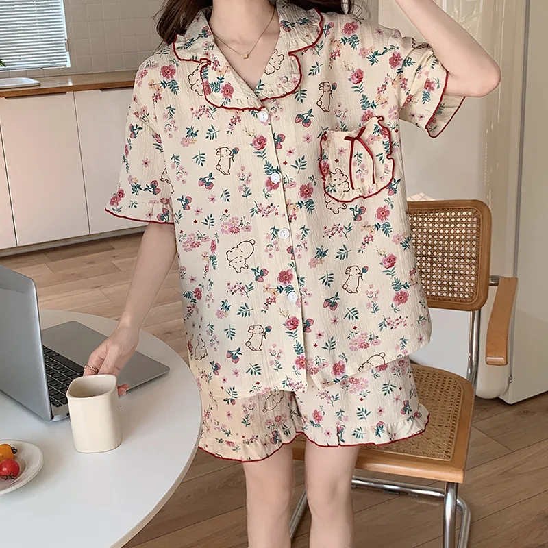 Conjunto de pijama de dos piezas con estampado de conejo para mujer, pantalones cortos de manga corta, ropa de casa bonita y dulce, versión coreana, Verano