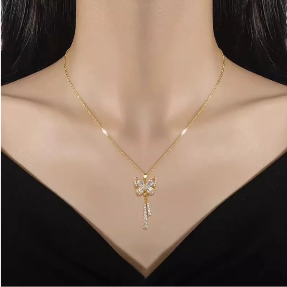 

Новое невыцветающее модное женское колье из титановой стали, легкое роскошное универсальное нишевое высококачественное колье.