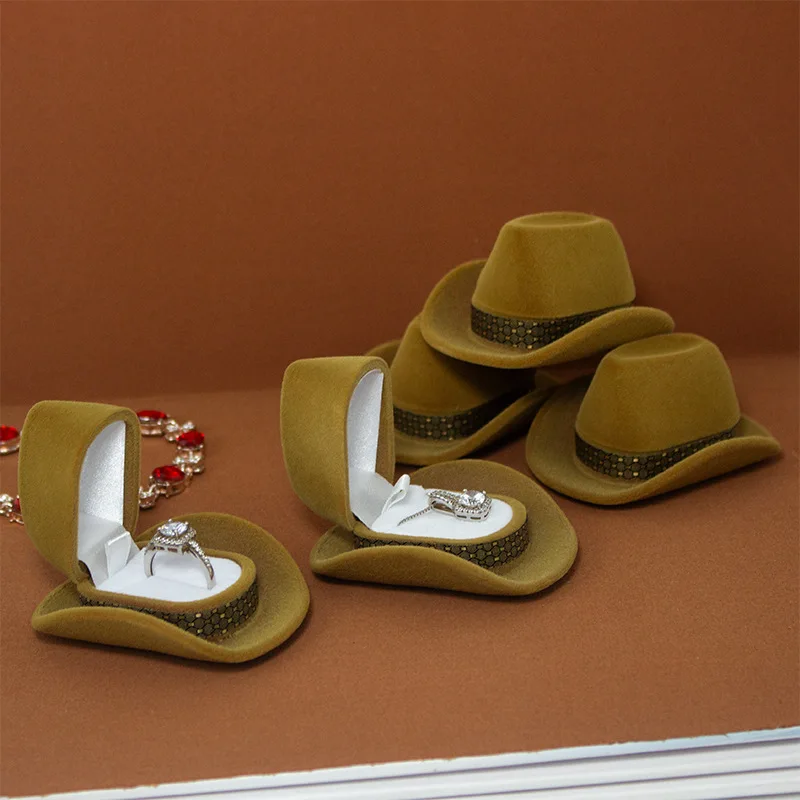 Cowboy hat ring box, high-end earring jewelry storage, velvet style, fashionable and upscale, Korean version
