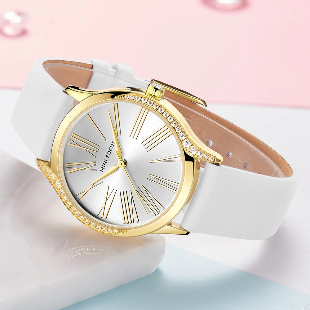 ミニフォーカス-女性用エレガントクォーツ時計,ダイヤモンドケース,本革ストラップ,防水,mf0259l