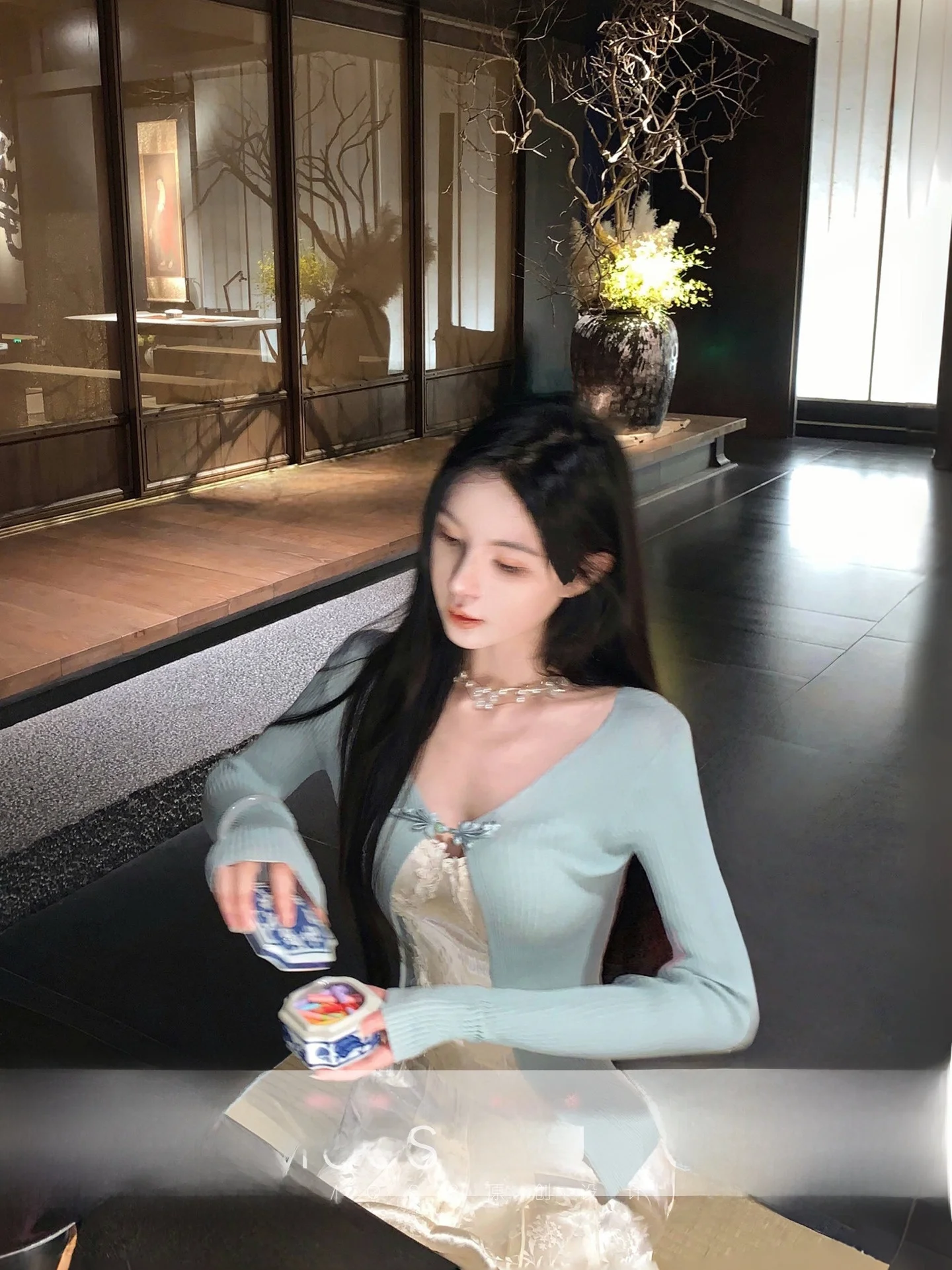 

Новый китайский вязаный кардиган ручной работы с V-образным вырезом, тонкий, легкий, летний, модный, женский трикотажный топ-накидка