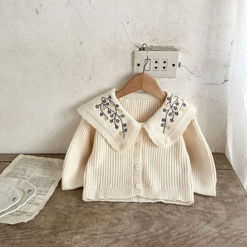 

Cute Baby Girl Sweater 0-3Years Newborn Long Sleeve Embroidery Flower Peter Pan Color Knitted Cardigan Outwear Autumn Clothes