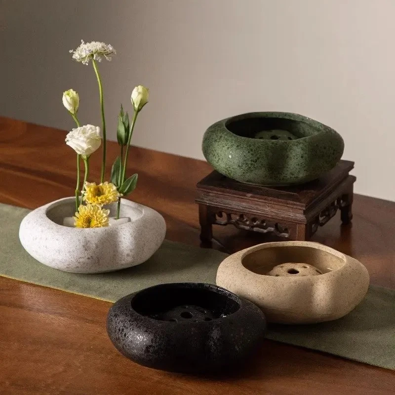Simplicity Lotus Seedpod Ceramic Vase Artificial Flower Decorative Flowers Pots Desk Decoration Floral Arrangement Modern Decor