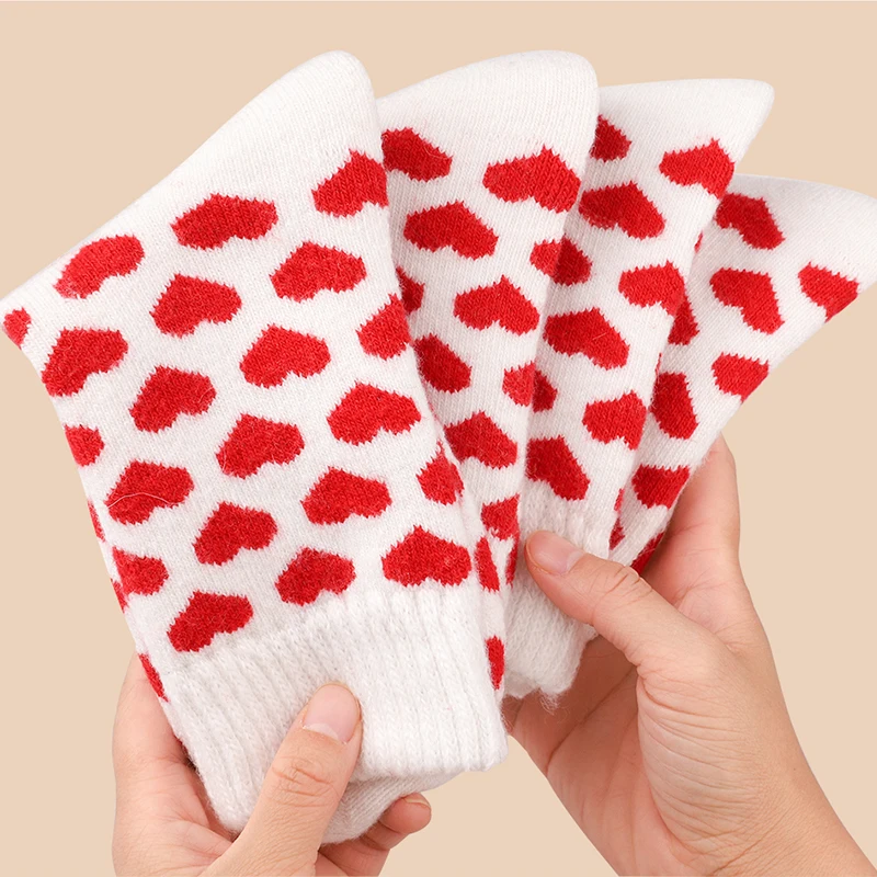 5Pairs Heart Pattern Wool Thick Women Socks for Winter Against Cold Comfy Durable Mid-tube Crew Socks Knitted Home Sleep
