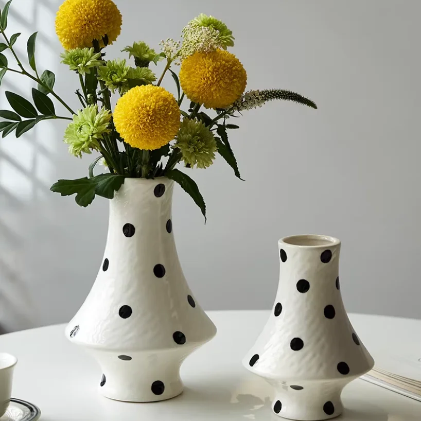 Retro Black and White Polka Dot Art Ceramic Vase for Flower Arrangement, Luxury Style Living Room Decor Item