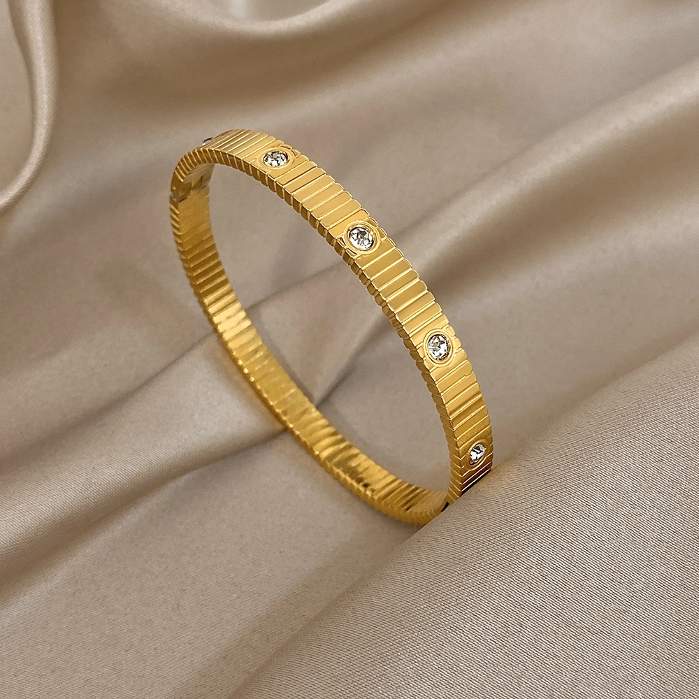 

Freetry Minimalist Stainless Steel Striped Round Bracelet Women Luxury Zircon Geometry Cuff Spring Bangle Waterproof Jewelry New