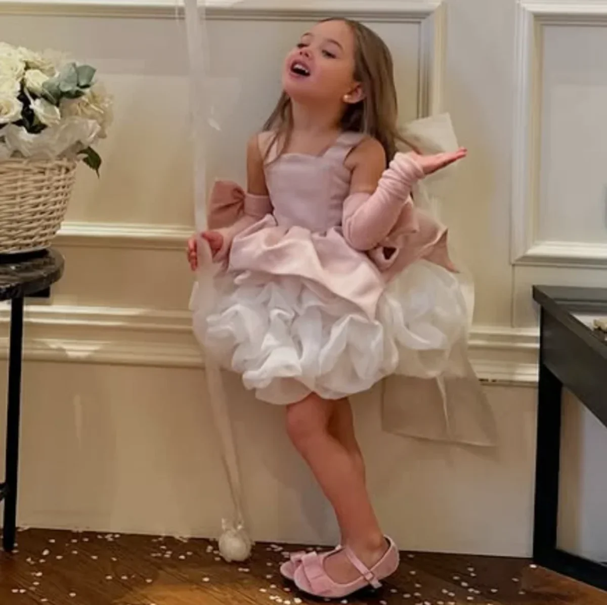 Baby Toddler Sleeveless Rose FlowerTulle Bow A-Line Tutu Twirly Babydoll Flare Ball Gown Princess Flower Girl Dress