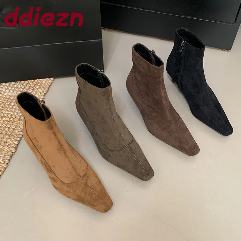 

Модные современные женские ботильоны на низком каблуке, обувь из флока, женские короткие ботинки, обувь на молнии, женские туфли-лодочки