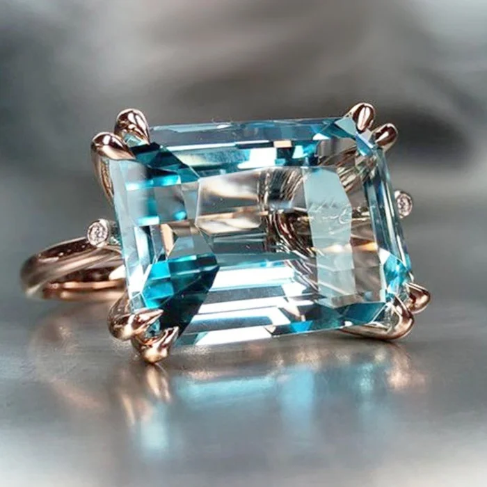 Luxury Fashion Aquamarine Sapphire Natural Stone Rings for Women Horizontal Rectangular Ring Wedding Wedding Party Jewelry Gift