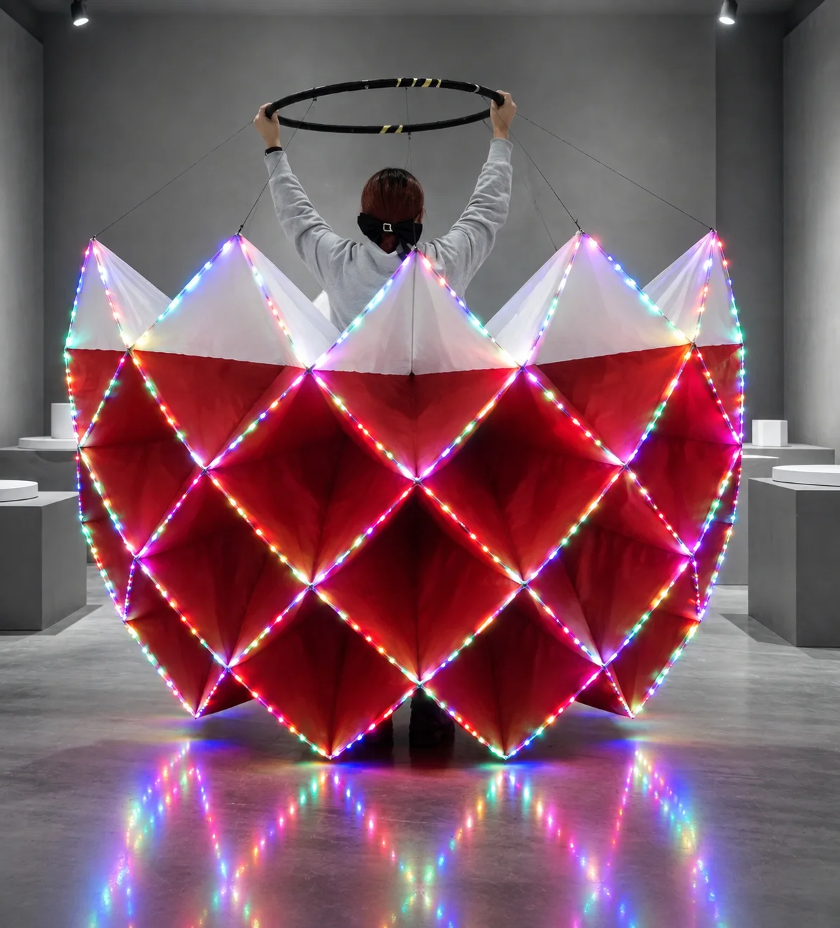 Luminous Umbrella Flower Performance Costume – Interactive Blooming Prop for Theme Park Entertainment
