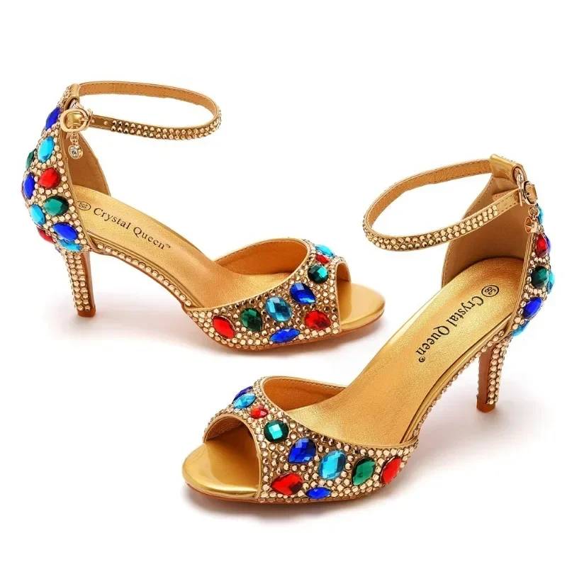 Nowa moda kobiety sandały PU 7.5CM na cienkim obcasie pasek z klamrą Rhinestone piękny styl uliczny kobiety impreza sukienka na wysokim obcasie złota