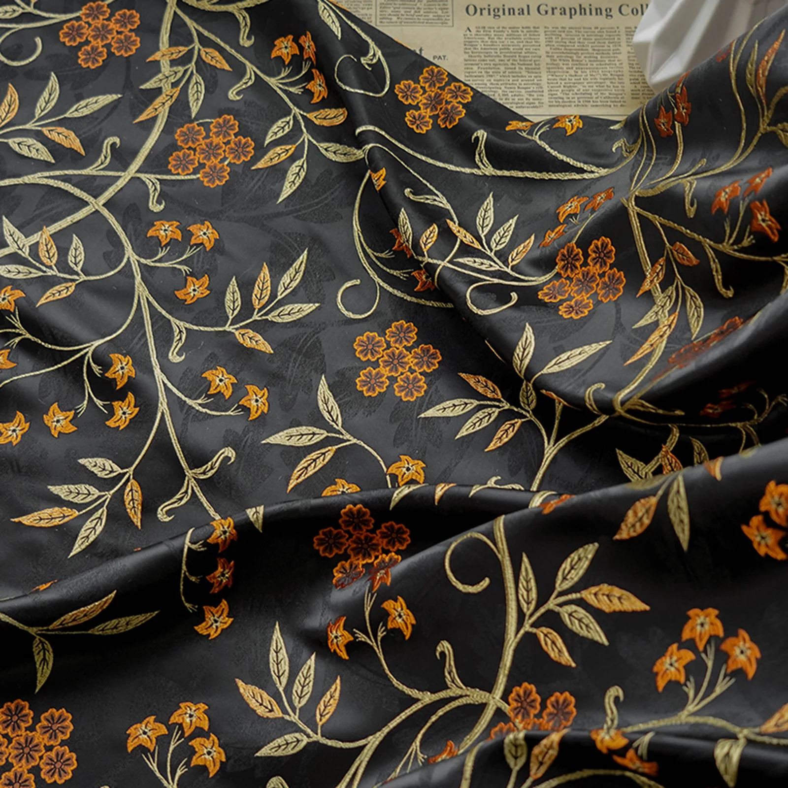 

Полиэстер, акрил, жаккард Hanfu, элегантное платье, куртка, сумка, парчовая ткань, ширина 156 см, 300 г/м, темно-желтая, Цветочная, черная ткань Y451