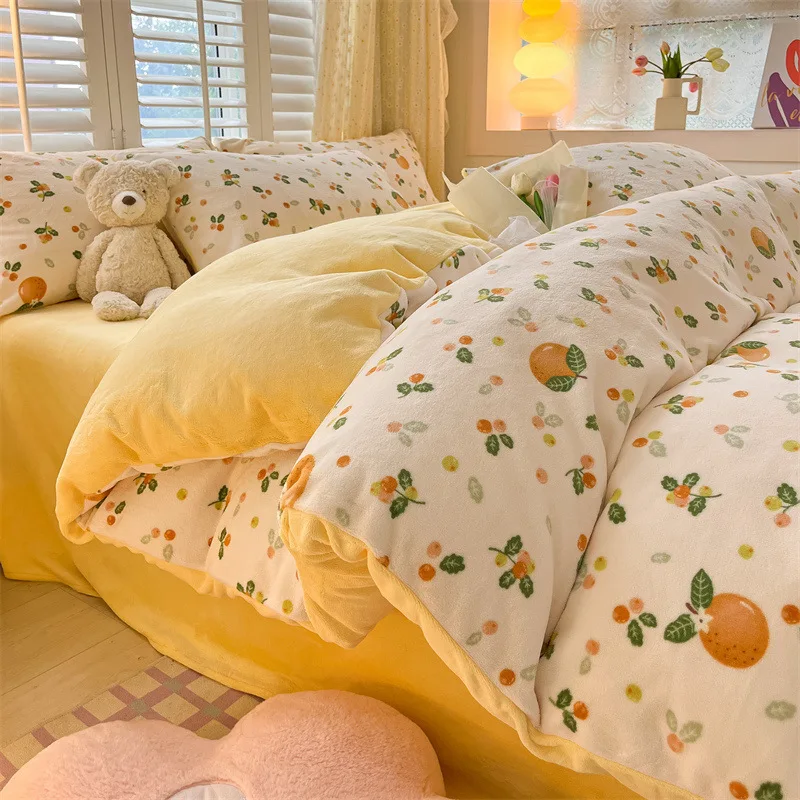 3/4pcs Small Fresh Milk Velvet Printed Duvet Cover, Winter Double-sided Plush Thickened Warm Bedding 1.2/1.5/1.8/2M