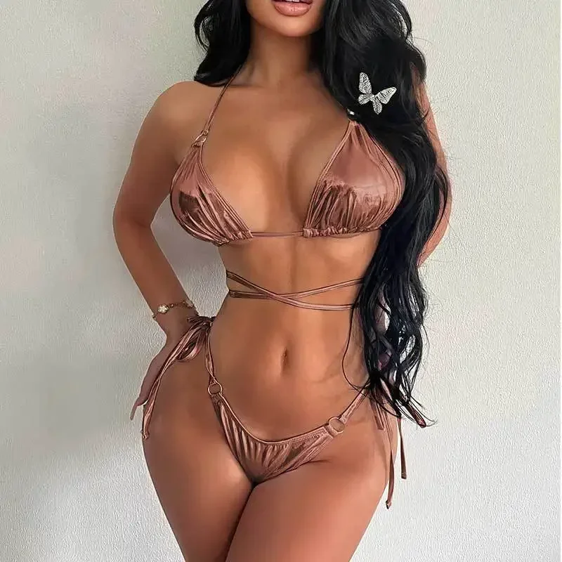 Costume da bagno a pieghe tinta unita 2024 Donna Bikini perizoma in due pezzi Costume da bagno sexy con coppa a triangolo Halter Lace-up Costume da bagno aperto sul retro