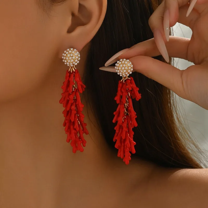 

Retro court style red coral tassel earrings - a luxurious and high-end beach resort accessory for women