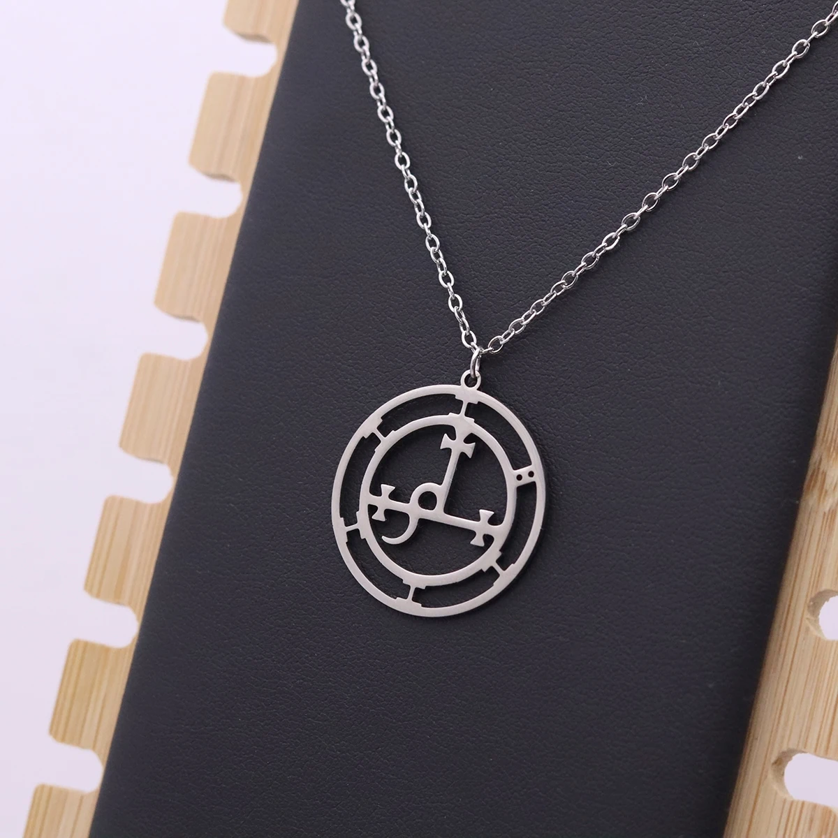 Chandler Hollow Sigil of Lilith Pendant Necklace for Women Men Solomon Occult Amulet Stainless Steel Jewelry Gift
