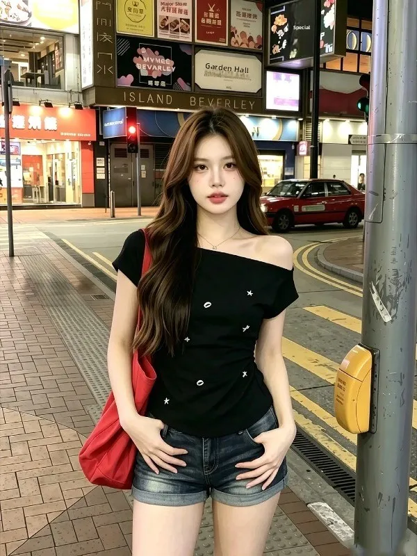 Slim Fit Short Sleeve T-Shirt Women's Summer Waist Cinching Diagonal Collar Black Top Korean Style Breathable Comfortable