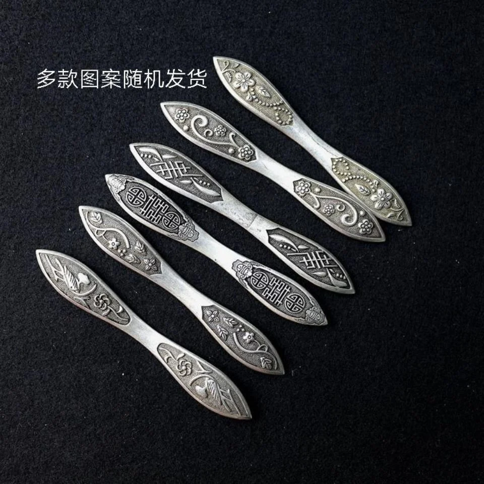 

Collect silver hairpins, copper flower handicraft decorations