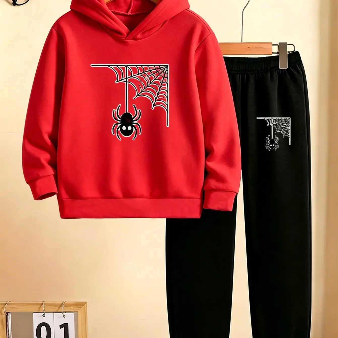 Hoodies and jogging pants, Halloween children's clothing, cute spider print, sports and leisure set.