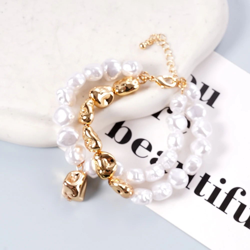 

Fashionable Double-layer Pearls Paired With Metal Bracelets Unique Metal Jewelry Accessories Suitable For Any Occasion