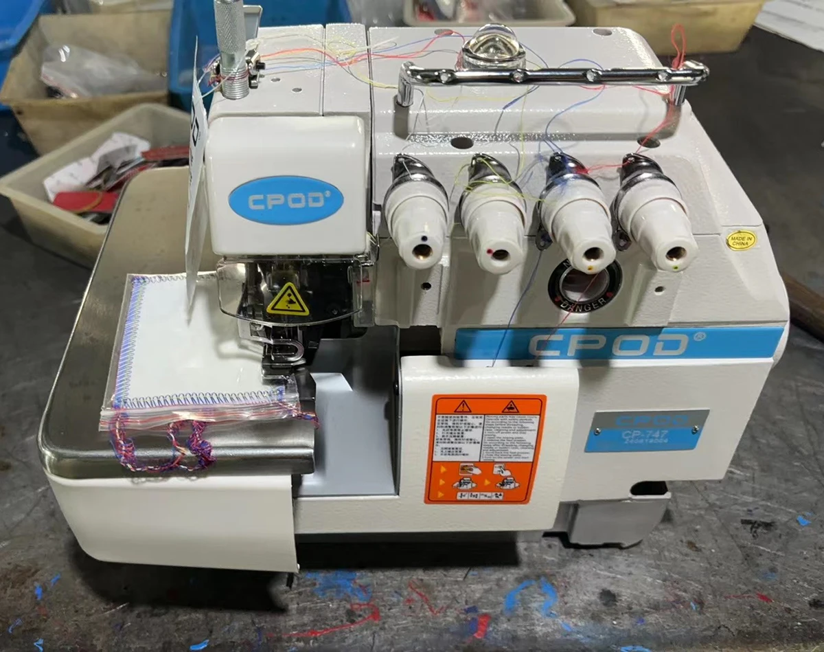 Gold Seller QK-757 Hot Sale Belt Tyep 5 Threads Overlock Industrial  Sewing Machine with Cheap Price