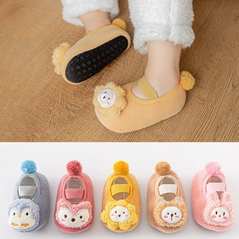 

Cartoon animal Baby Shoes Winter Thick Warm Newborn Shoes Non-slip Soled Soft Plush Toddler Kids Boy Girls Infant First Walkers