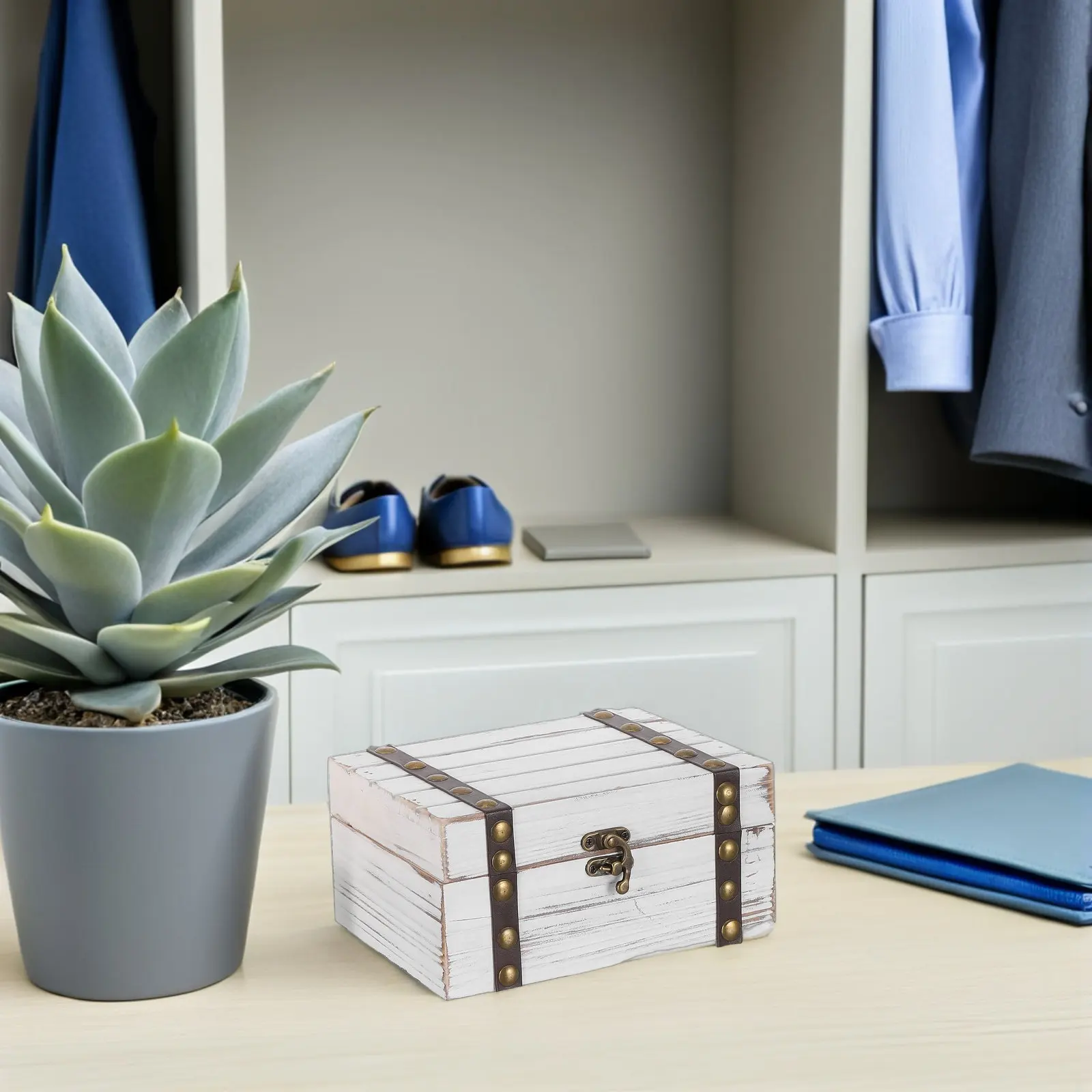 

Набор из 2 винтажных деревянных настольных органайзеров: шкатулка для украшений в стиле рустик-ретро, сундучок для хранения ожерелий, браслетов и серег