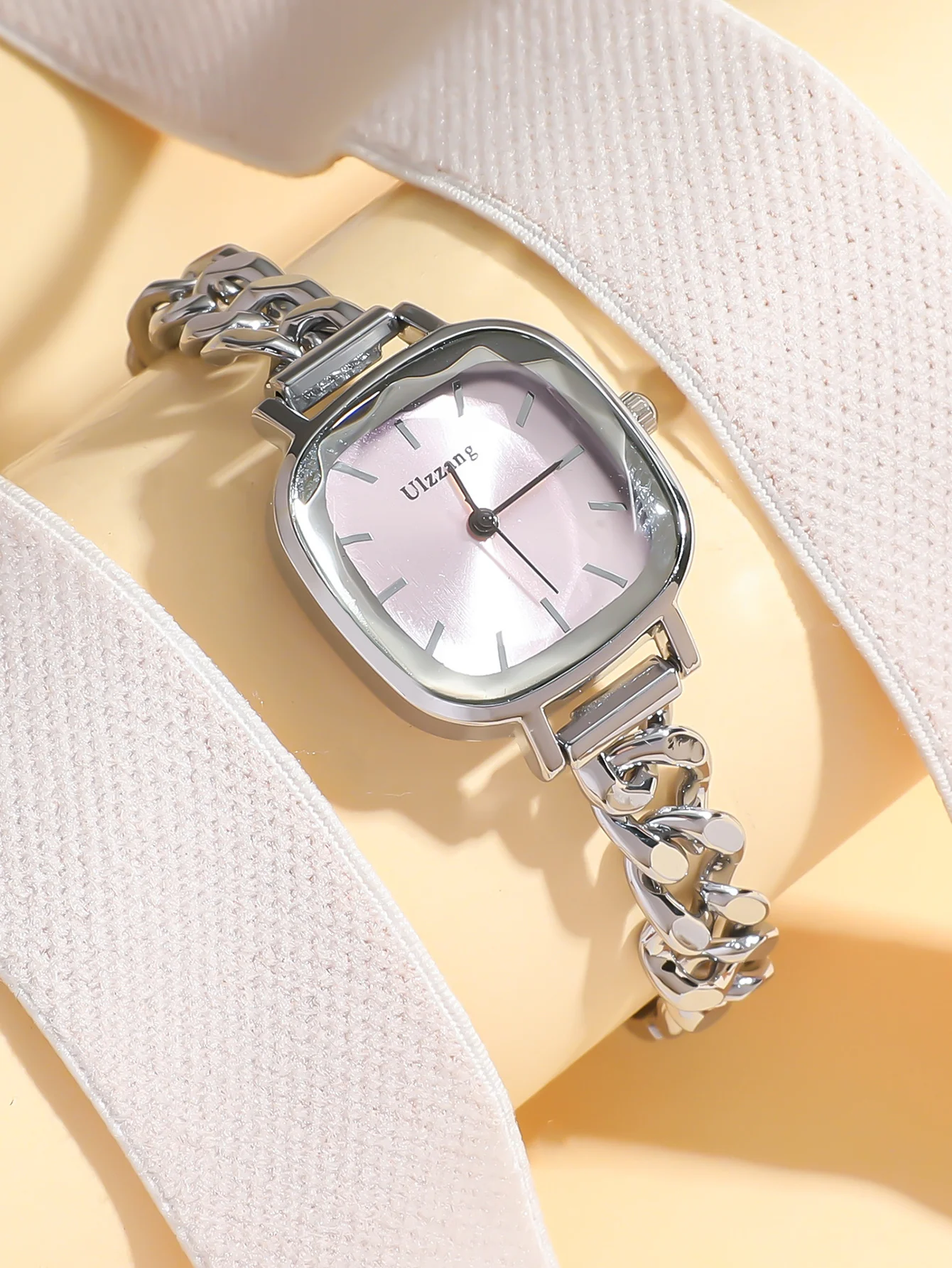 

Стильные женские часы с квадратным розовым циферблатом - серебряный браслет-цепочка, минималистичные наручные часы в стиле Uzzang, изящные элегантные часы для женщин.
