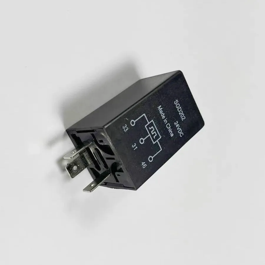 for Applicable to Xiamen Jinlong Golden Travel Suzhou Bus Headlight Flash Relay VDSGD202 Three Plug