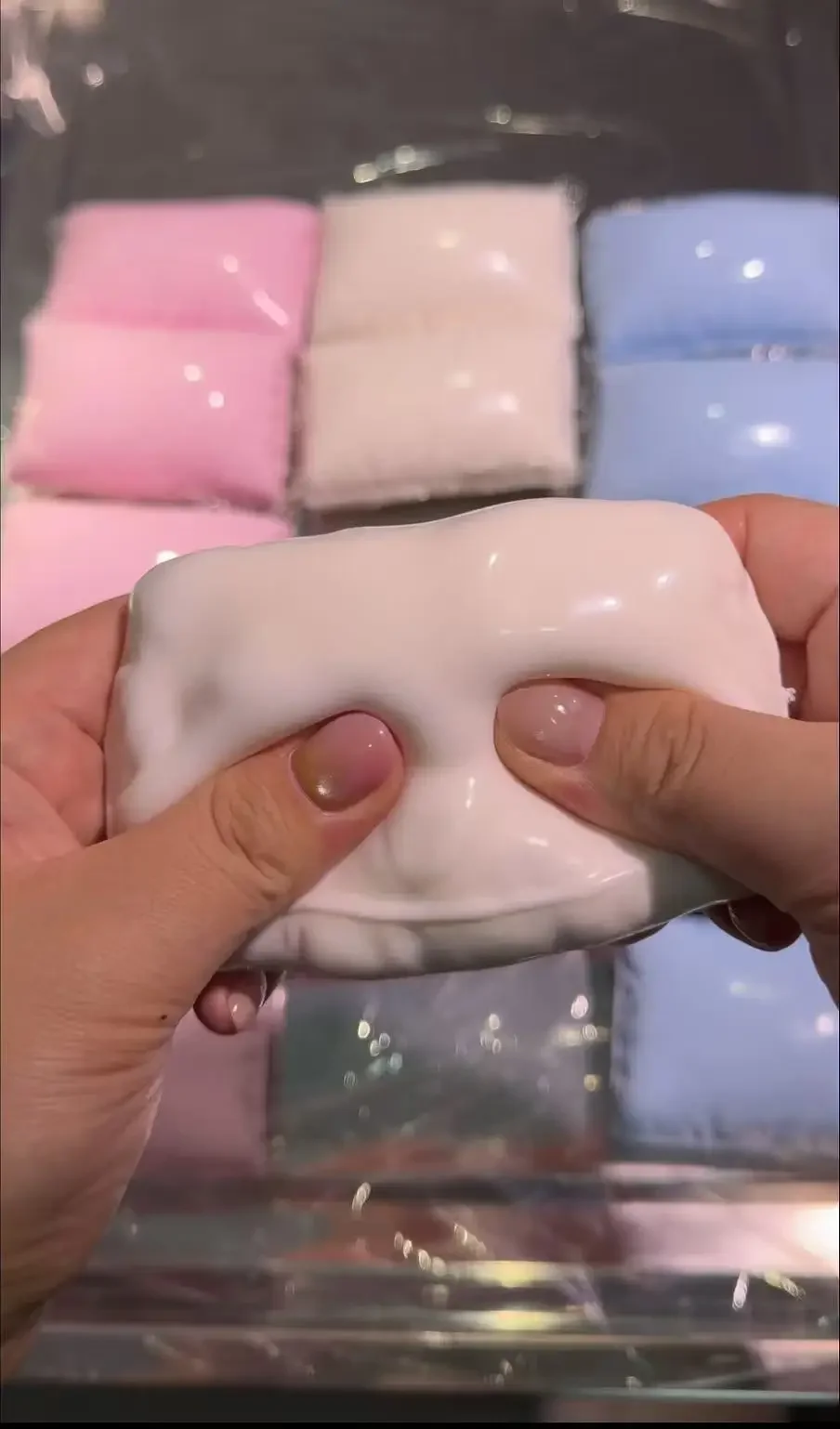 Kissen-Quetschball, Fidget-Spielzeug, knisterndes Quetschspielzeug, runde, gefüllte Blöcke, ASMR Anti-Stress-Entspannung, Handentspannung, Geschenkspielzeug – Detail 4