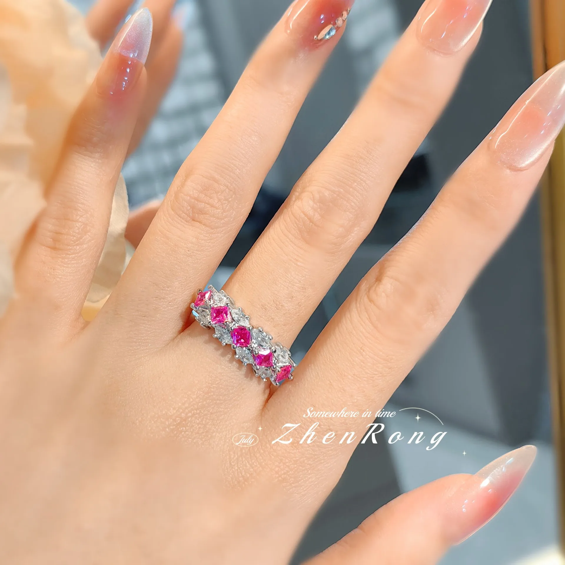 New Luxury Rose Red Zircon Rings For Women Fashion Silver Color Promise Love Engagement Ring Romantic Bridal Wedding Jewelry