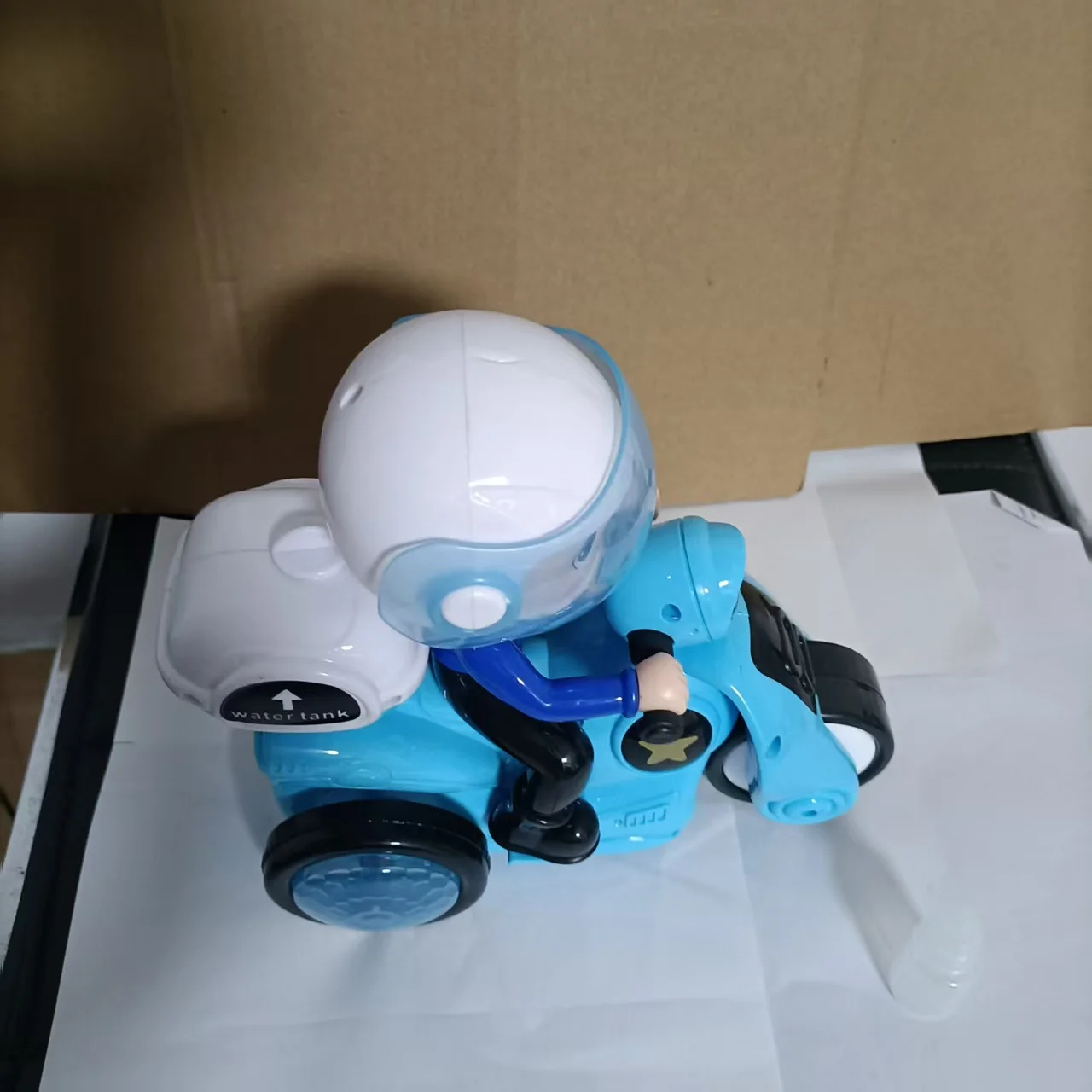 Kids Motorcycle Tricycle Toy, 360° Stunt Spinning, Mist Spray Effects, Music & Colorful Lights, Birthday Gift for Boys & Girls