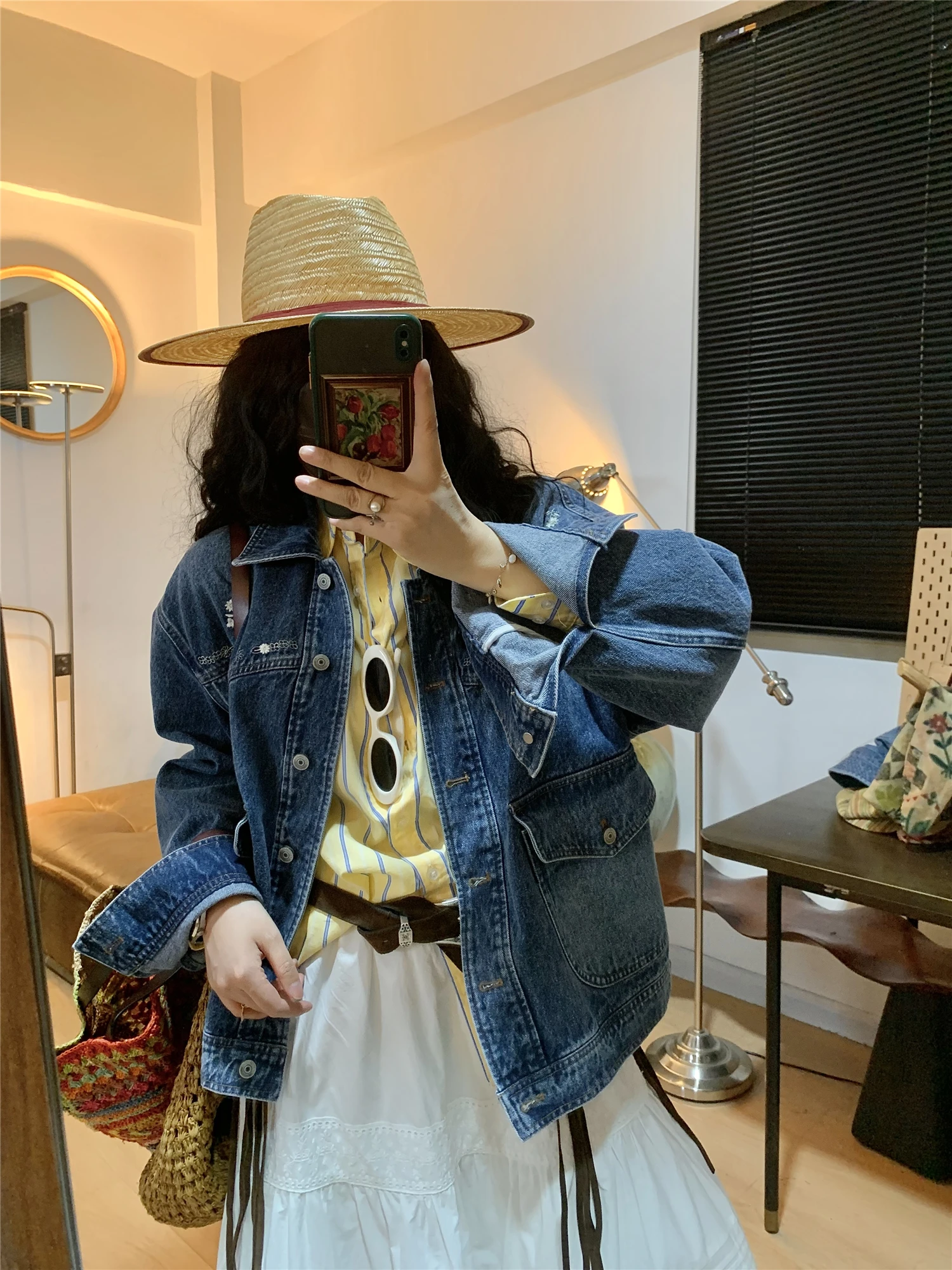 

QinEition Heavyweight Embroidered Casual Loose Women's Denim Jacket Spring Shoulder Drop Style Long Sleeve Cotton Jacket