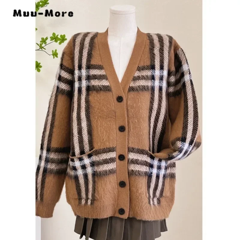 2024 Winter Casual Vintage Office Lady Knitting Long Sleeve Cardigans Women\'s V-Neck Plaid Print Elegant Loose Sweater Top