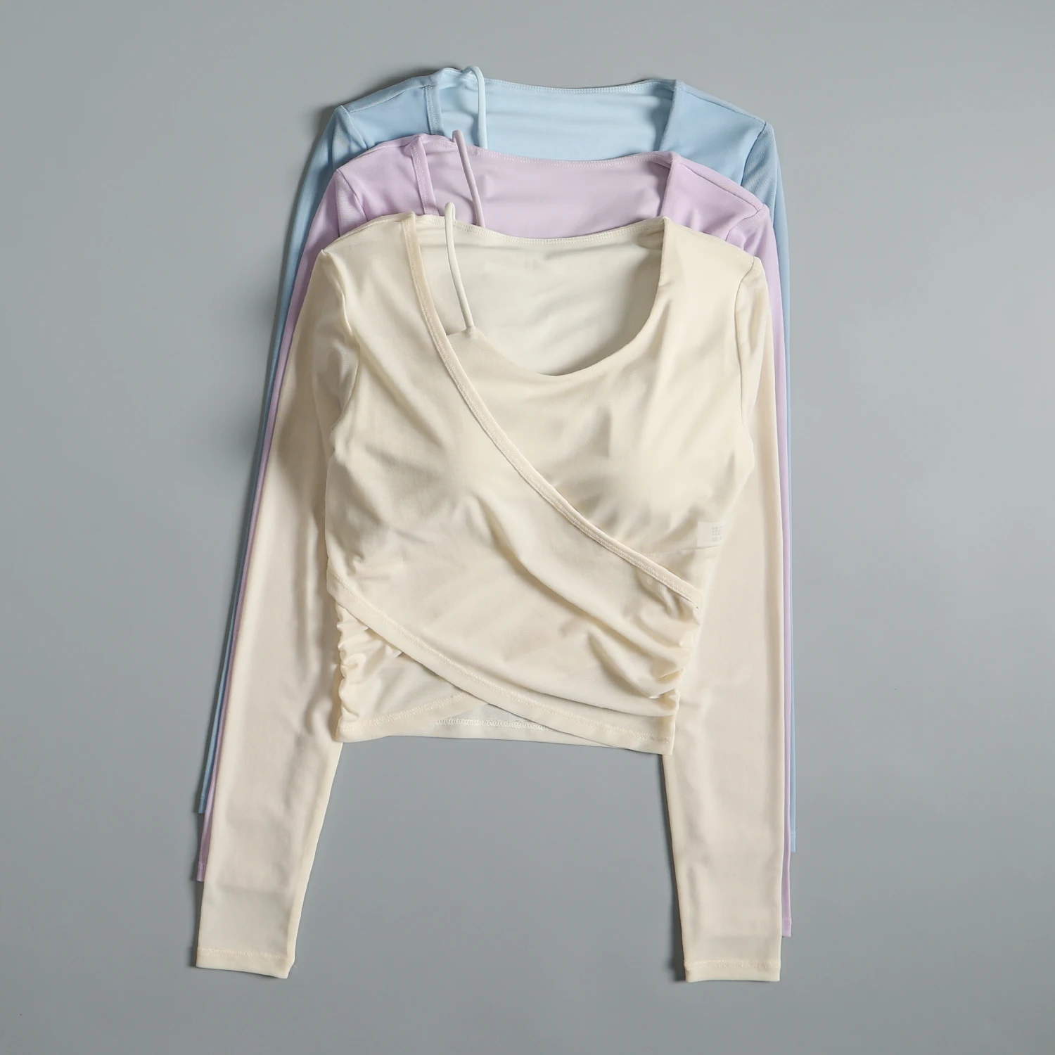 ملابس يوجا جديدة للسيدات بأكمام طويلة للتدريب على الجري عالية المظهر لخريف 2025 ملابس رياضية ضيقة للتخسيس واللياقة البدنية #2