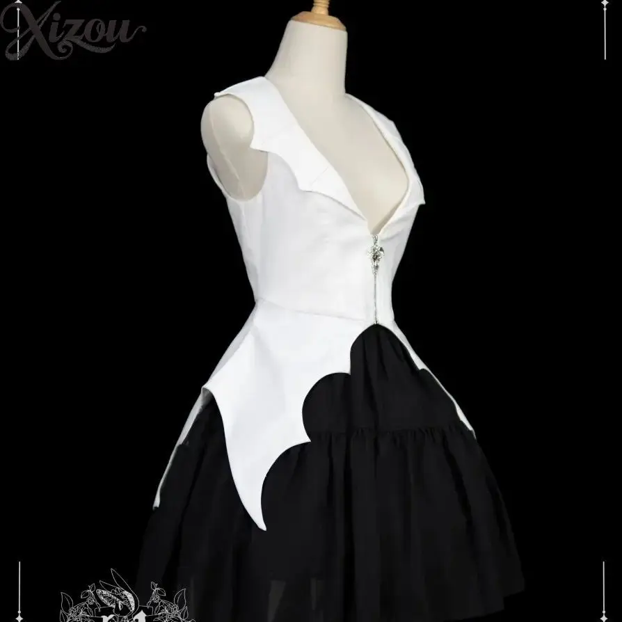 Women Gothic Bat Shape Waistcoat Sleeveless V-Neck Zip-Up Vest Versatile Lolita Summer Outerwear Cosplay Top Summer Spring 2026