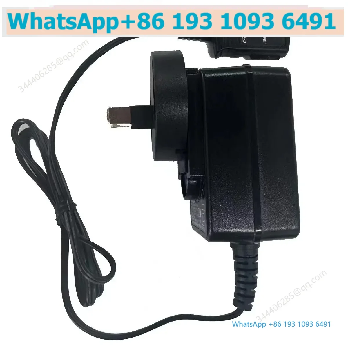 Four-in-one alarm instrument charging adapter