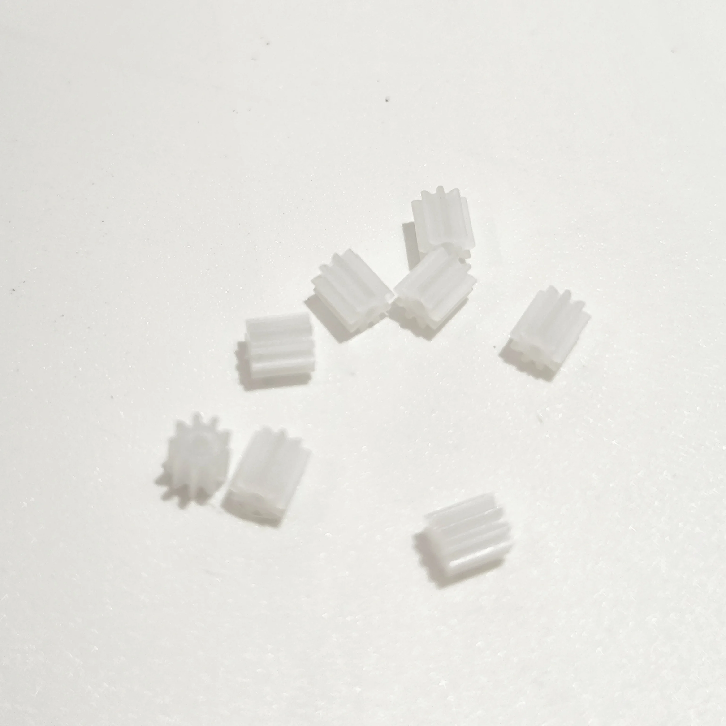 Wholesale 8PCS Motor Gears for Syma X5C X5C-1/ X300/Z3/ X5UW-D X5UC X5U X5UW/ X5SW X5SC X5S X5SW-1/ X5HC X5HW RC Drone Gear Part