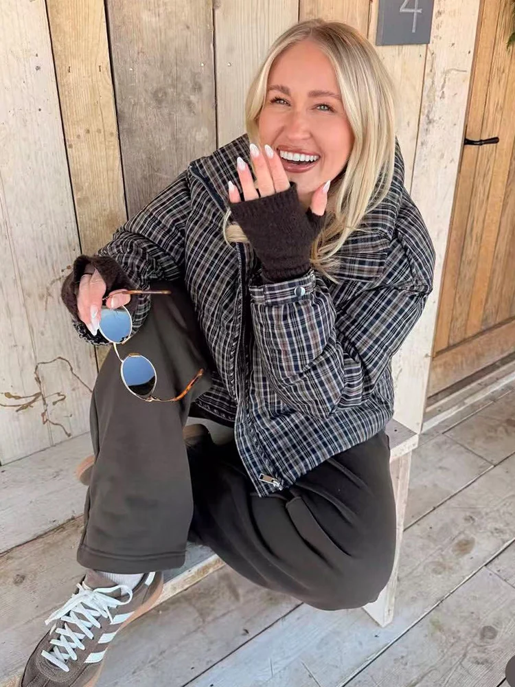 

﻿ TFMLN Women's Winter Cotton Coat High Neck Loose Jacket Casual Plaid Quilted Design Soft Thick Warm Fashion Short Coat Female