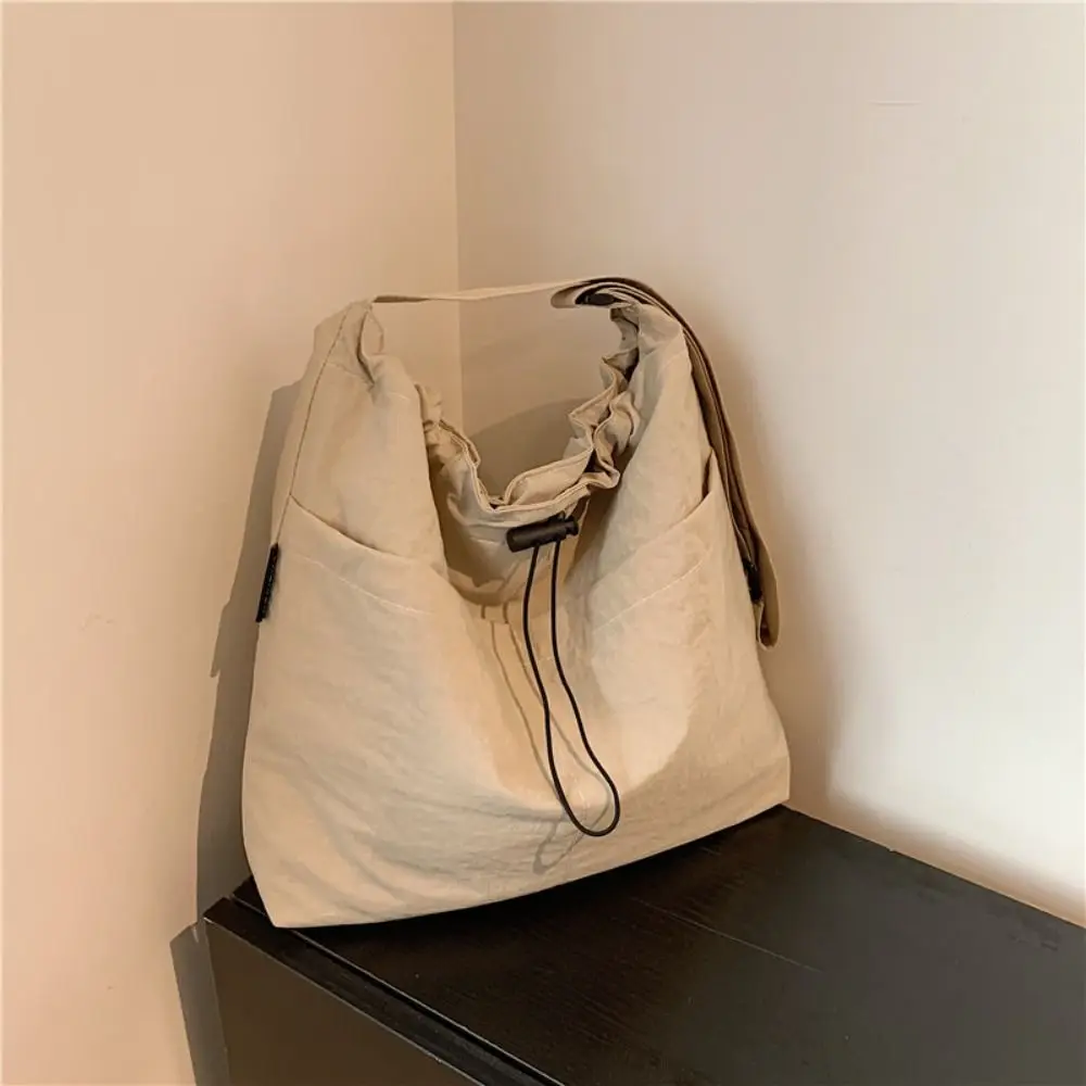 กระเป๋าสะพายอเนกประสงค์ผ้าอ็อกซ์ฟอร์ดความจุขนาดใหญ่น้ำหนักเบากระเป๋าสะพายข้างลำลองสไตล์เกาหลีกันน้ำ