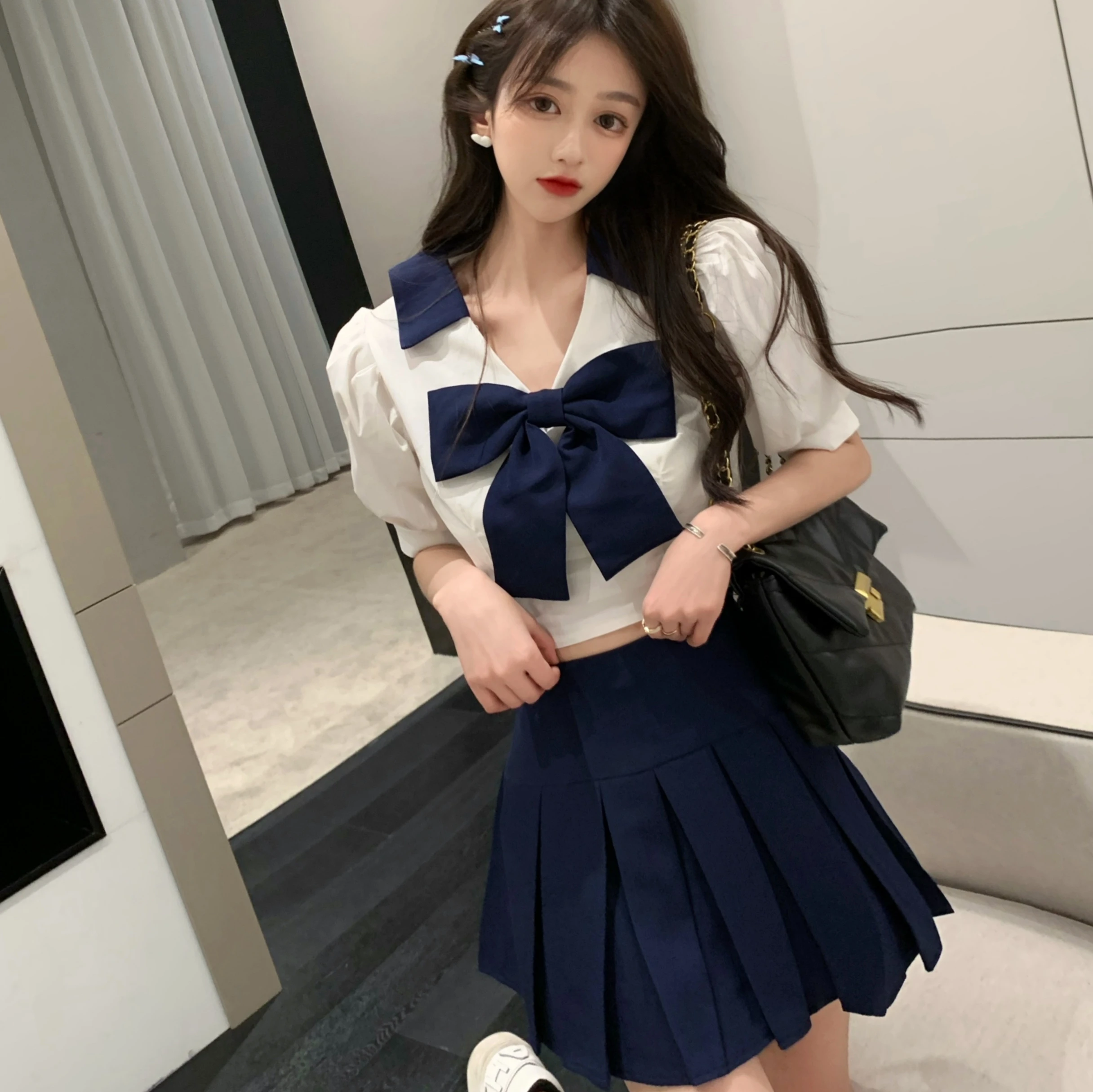 Japanese Sexy Hot Girl Sailor Suits American Navy Collar Bow Navy Blue Pleated Skirt Sets Summer Students JK Uniform Suits