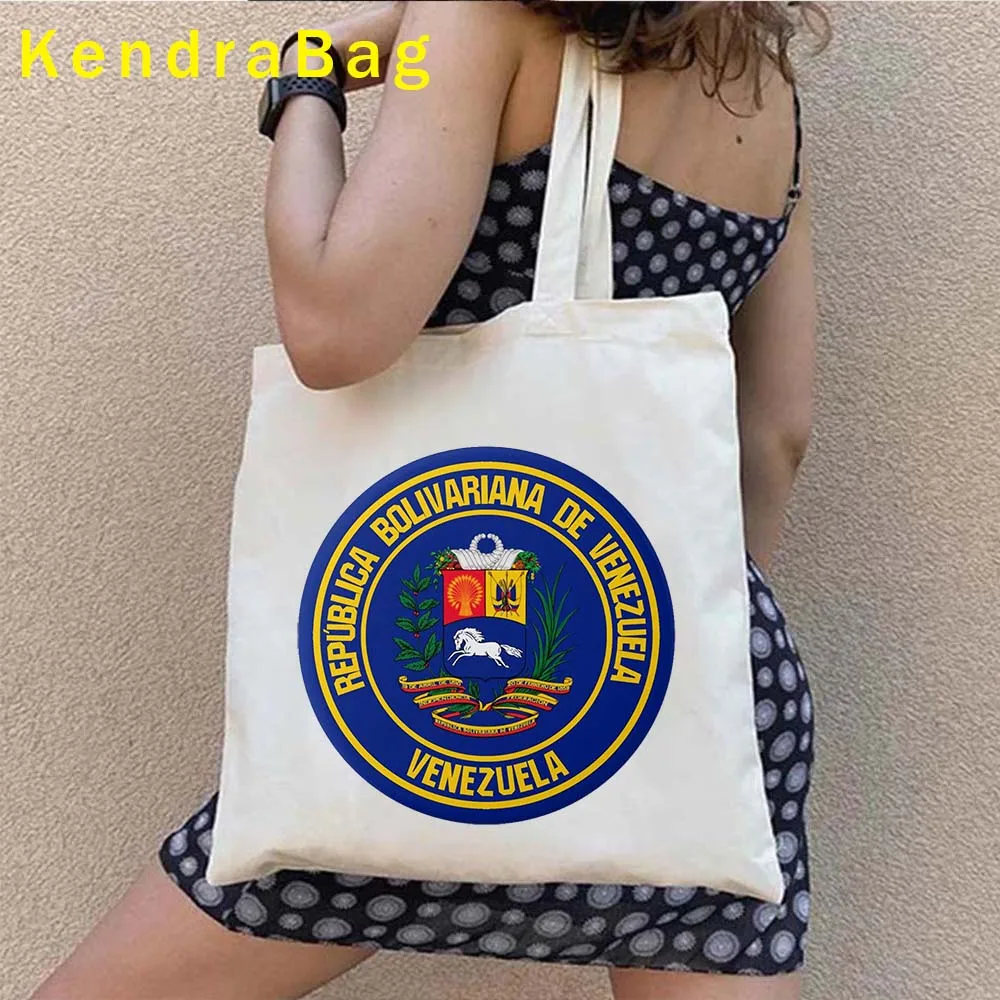 Venezuela Flag Map Pride Round Emblem Women National Symbols Margarita Island Venezuelan Girl Shopper Canvas Totes Bags Handbags