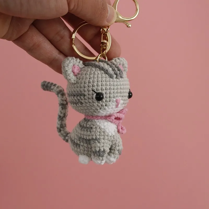 

Cute Gray Kitten Doll Crochet Keychain Exquisite Knitted Small Cat Keyrings For Backpack Pendant Crochet Kitten Keychain Gifts