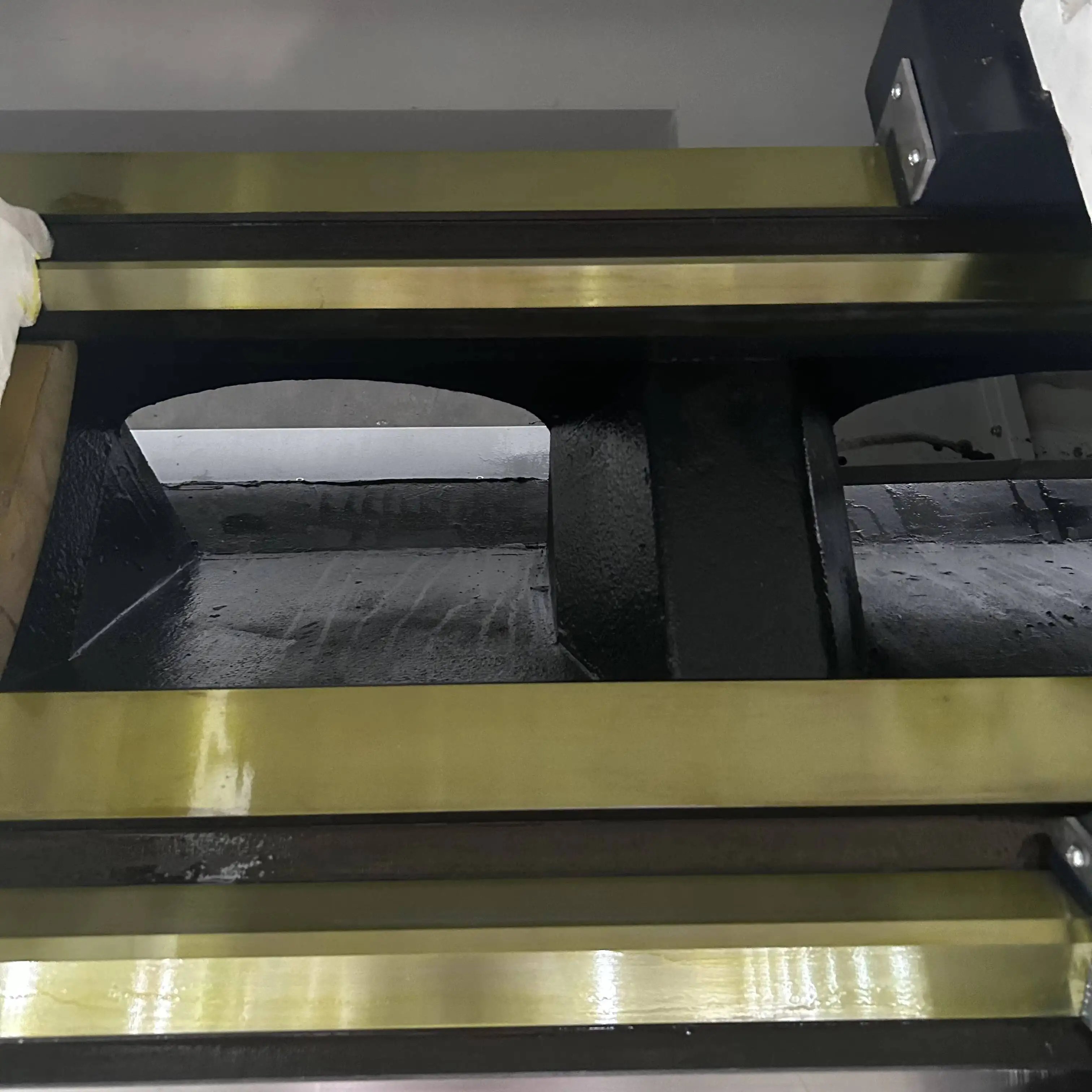 Ck6163 시리즈 CNC 선반 GSK 제어 시스템 105 스핀들 구경