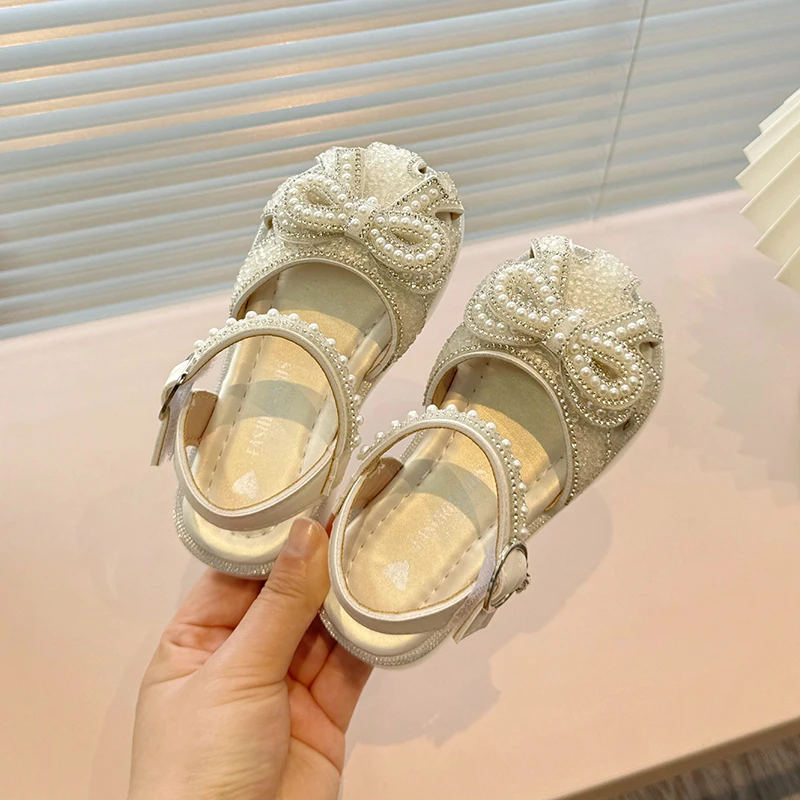 

Girl's Sandals 3-12 Years Old Rhinestone Pearl Bow Little Girl Princess Shoes Fashion Children Baby Sandals Kid Crystal Shoes