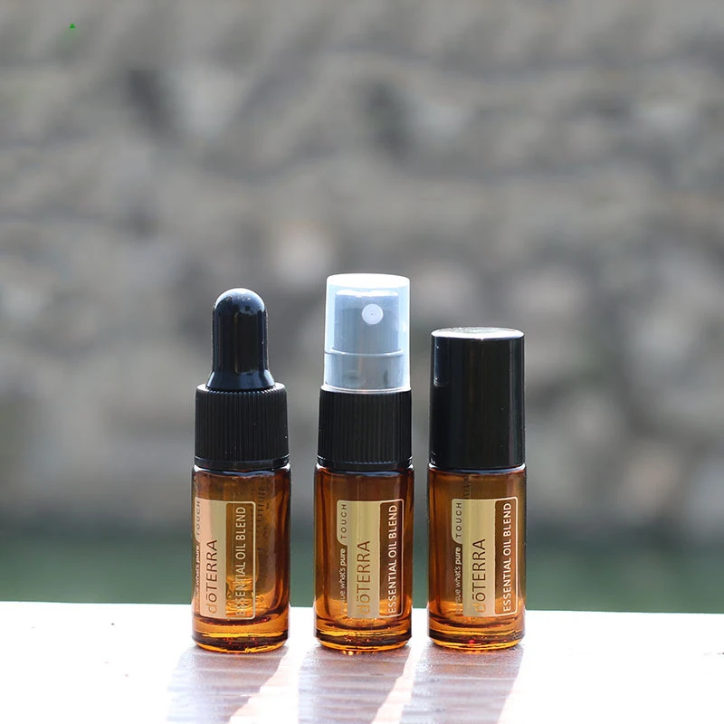 5ml Amber Essential Oil Bottle With Metal Balls Refillable Roll on Bottle Perfume Bottle Containers Mini Essential Oil Bottle