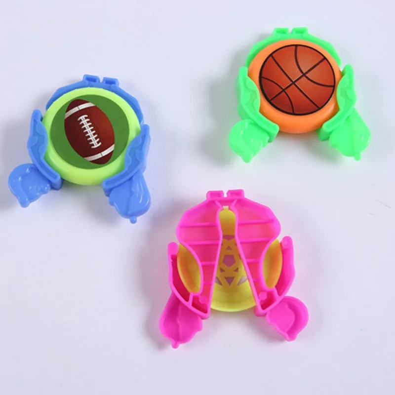 1 stks Mini Vliegende Schotel Handheld UFO Katapult Speelgoed voor Kinderen Verjaardagsfeestje Gunst Behandelen Gast Geschenken School Goodie Bag vulstoffen