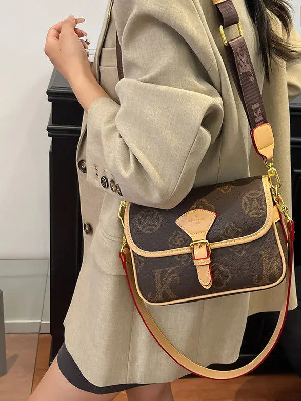 luxury-brand-v-home-high-end-small-women's-bag-2026-new-best-selling-wild-made-premium-crossbody-bag-soft-leather-single-strap